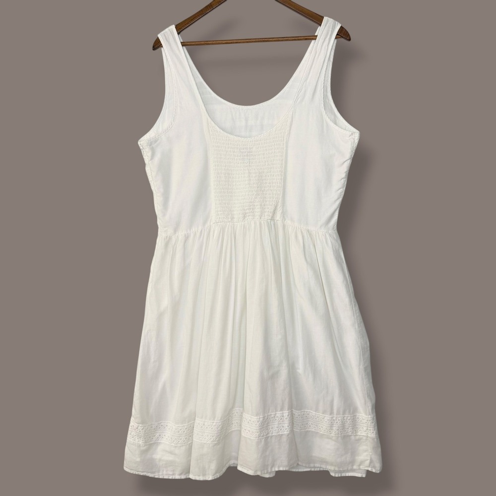 Old Navy Fit Flare Dress XL Tall White 100% Cotton Eyelet Smocked Back Lined - Picture 3 of 16